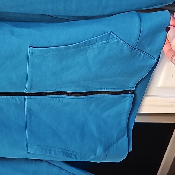 UNDER ARMOUR men's zip up - Picture 3 of 4